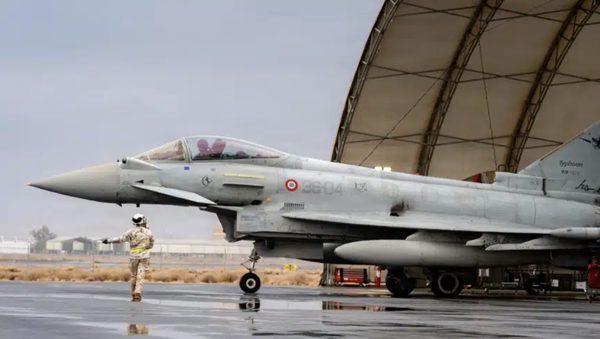 Tiêm kích Typhoon của Italy trúng đòn tập kích từ Houthi