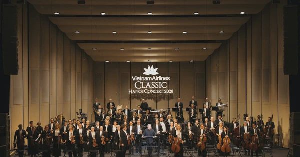‘Tiến quân ca’ mở màn đêm diễn của London Symphony Orchestra tại Hà Nội