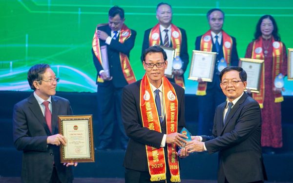 'Tiến sĩ cá' của ngư dân được tôn vinh là nhà khoa học của nhà nông
