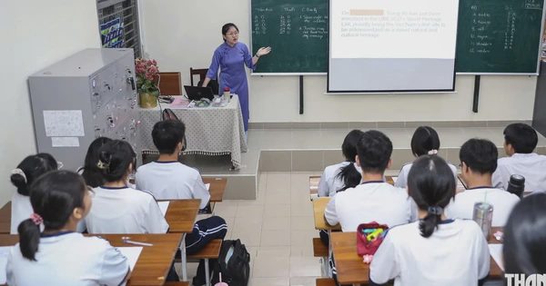 Tiếng Anh thành ngôn ngữ thứ hai trong trường học: Giải pháp nâng chất lượng giáo viên