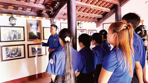 Tiếp nối truyền thống hiếu học trên quê hương cụ Huỳnh Thúc Kháng