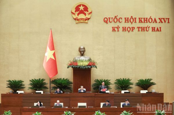 Tiếp tục hoàn thiện các quy định về tố tụng hình sự và xử lý tài sản liên quan đến tội phạm