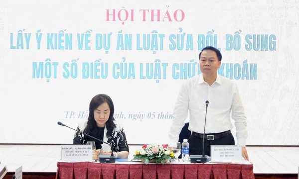 Tiếp tục hoàn thiện khung pháp lý, tạo nền tảng cho thị trường chứng khoán phát triển bền vững
