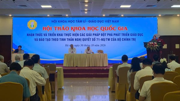 Tiếp tục thực hiện có hiệu quả các giải pháp đột phá phát triển giáo dục và đào tạo
