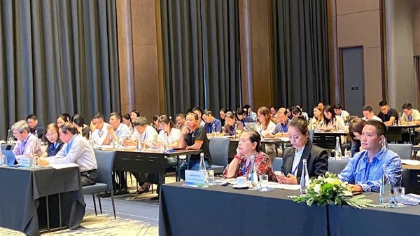 Tiết kiệm năng lượng trong công nghiệp: Chính sách và thực tiễn