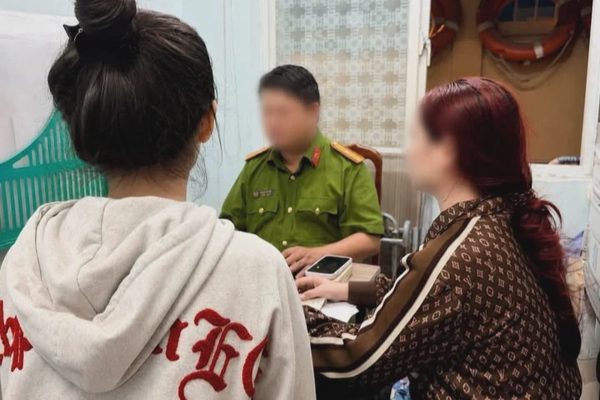 Tiêu hết 644 triệu trong heo đất, người phụ nữ ở TPHCM hoang báo bị trộm