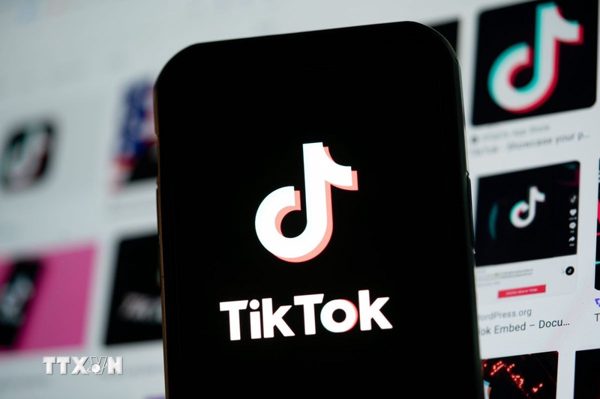 TikTok vẫn giữ chân người dùng Nga bất chấp các hạn chế