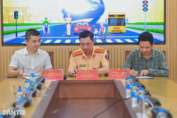 "Tìm hiểu Luật Giao thông đường bộ", cuộc thi thay đổi tư duy giao thông