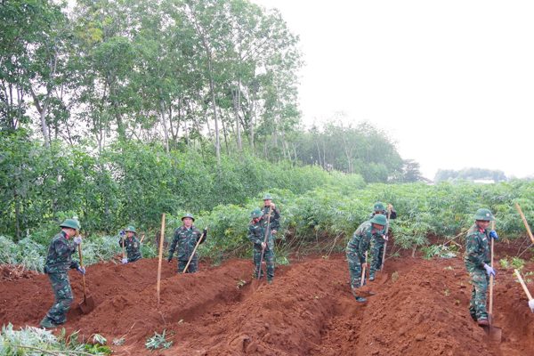 Tìm kiếm 11 liệt sỹ đặc công hy sinh trong trận đánh ác liệt ở Quảng Trị