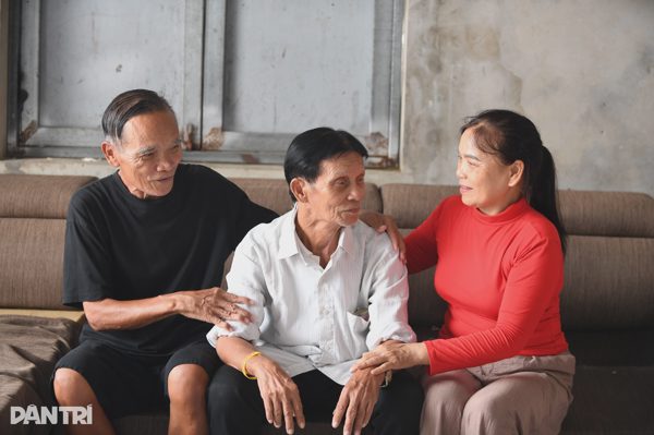 Tìm thấy anh trai thất lạc 21 năm ở TPHCM từ sự cố không ai mong muốn