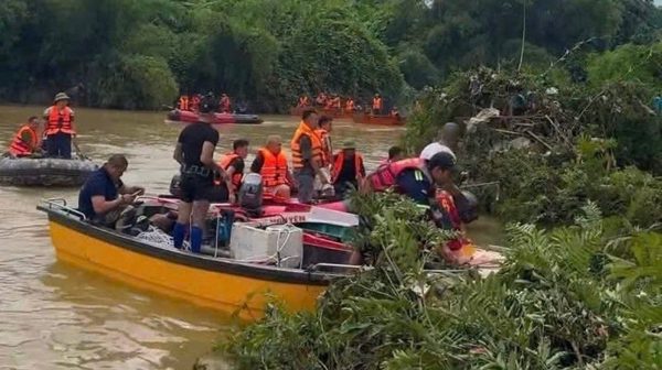 Tìm thấy thi thể một nạn nhân trong vụ lật thuyền tại Thái Nguyên