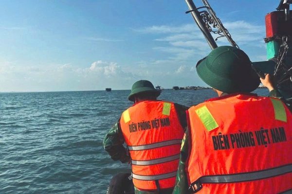Tìm thấy thi thể ngư dân mất tích trong vụ chìm tàu cá ở Hà Tĩnh