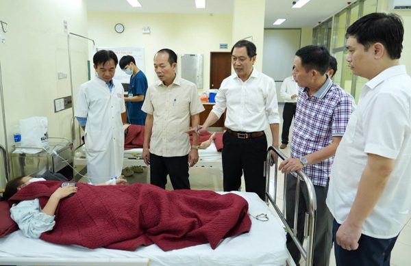 Tin mới vụ hơn 170 người nghi ngộ độc tại Huế
