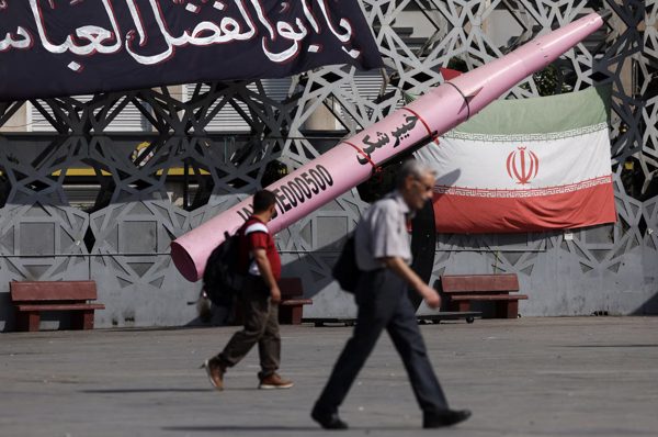 Tin nóng thế giới hôm nay 22/8: Mỹ sắp áp lệnh trừng phạt mới, Iran dọa đáp trả