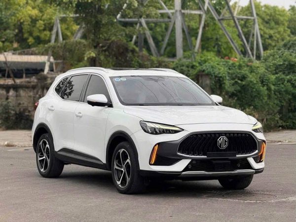 Tin tức giá xe: MG HS giảm giá tới hơn 200 triệu tại đại lý, SUV C giá thực tế ngang SUV A