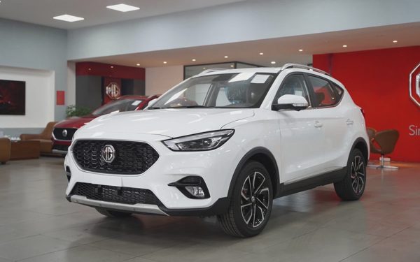 Tin tức giá xe: MG ZS giảm giá kỷ lục, SUV B thực tế còn rẻ hơn Kia Morning