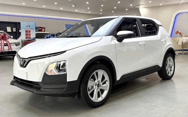 Tin tức giá xe: VinFast VF 5 giá thực tế còn từ dưới 400 triệu, gây áp lực cho Morning, i10