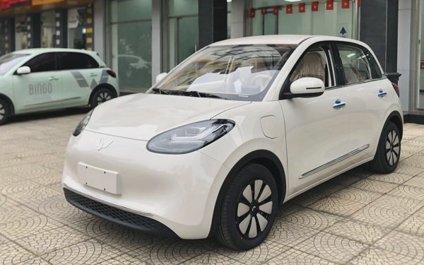 Tin tức giá xe: Xe điện Wuling Bingo giảm giá tại đại lý, bản cao nhất 'mềm' hơn Kia Morning