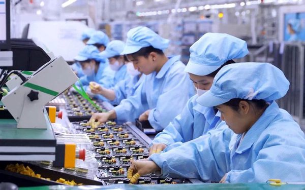 Tin tức sáng 12-9: Thu nhập người lao động được cải thiện, tăng 720.000 đồng sau một năm