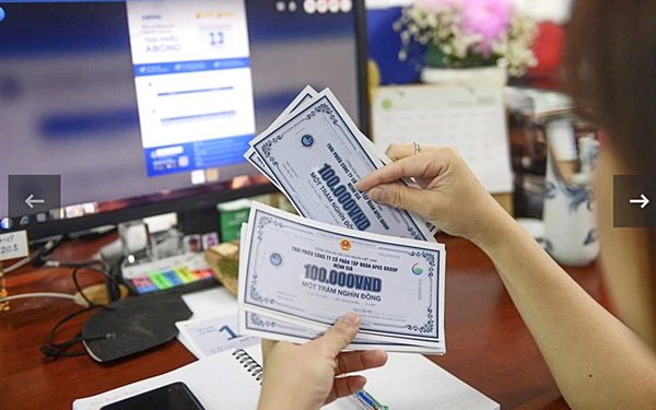 Tin tức sáng 13-10: Địa ốc Sài Gòn Thương Tín vi phạm về trái phiếu