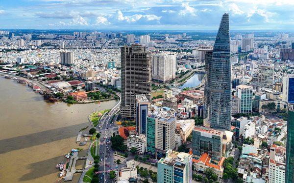 Tin tức sáng 17-9: TP.HCM đặt mục tiêu tăng trưởng 2026 từ 10%; Đề xuất không gọi điện quảng cáo sau 17h