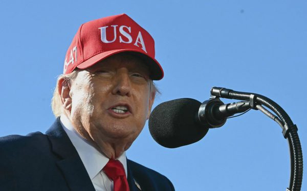 Tin tức thế giới 7-10: Biểu tình ở Pháp 'nóng', Iran và ông Trump lên tiếng