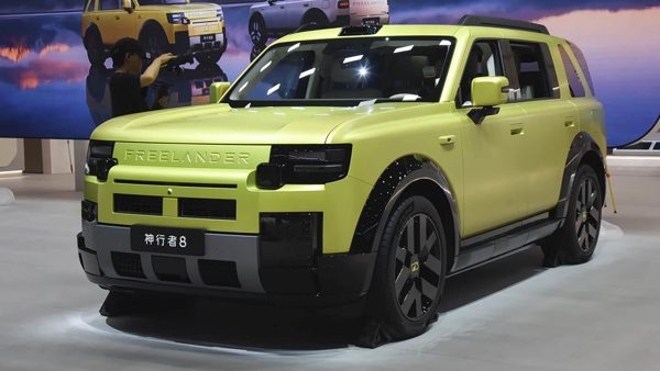 Tin xe 25/10: ​Freelander 8 chốt ngày giao xe, giá từ 1,08 tỷ đồng