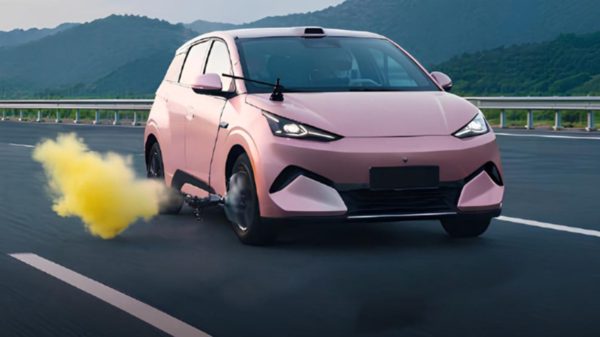Tin xe 30/10: BYD Dolphin vượt qua bài thử thách khắc nghiệt