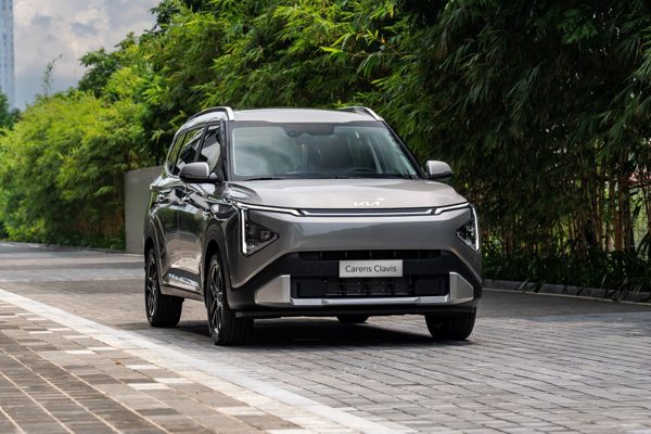 Tin xe 30/9: Kia Carens Clavis ra mắt Việt Nam, chốt giá từ 639 triệu đồng