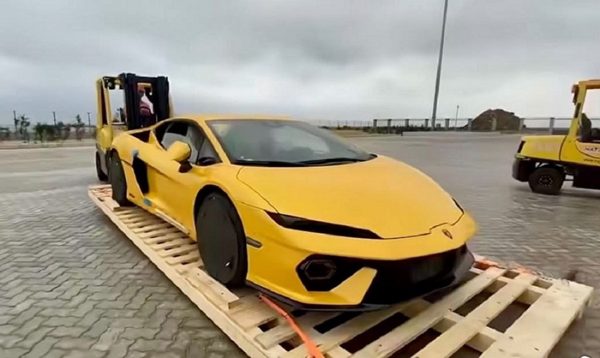 Tin xe 6/9: Lamborghini Temerario đầu tiên về Việt Nam, Pajero có bản Rally