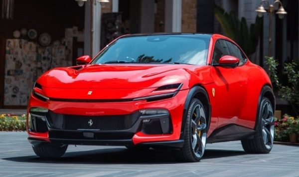 Tin xe 9/9: Ferrari Purosangue lần đầu lăn bánh tại Việt Nam