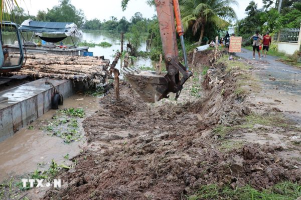Tỉnh Đồng Tháp dành 330 tỷ đồng xử lý các điểm sạt lở nghiêm trọng