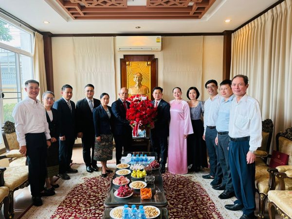 Tình hữu nghị Việt Nam - Lào ấm áp tại Khon Kaen nhân dịp kỷ niệm Quốc khánh 2/9