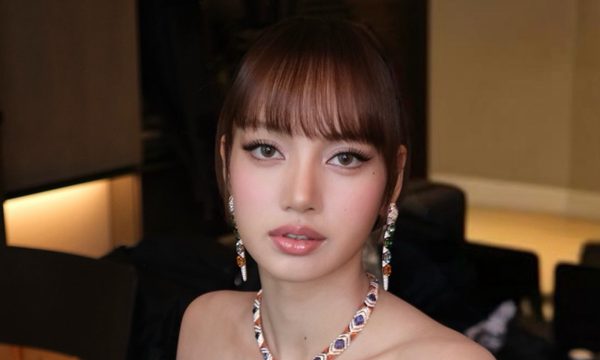 Tình thế hiện tại của Lisa (BlackPink)