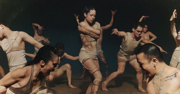 tlinh nóng bỏng trong MV mới, thay đổi ra sao sau 3 năm?