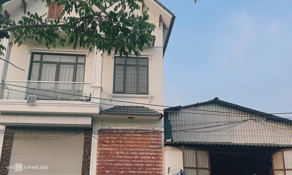 Tòa buộc con trai trả lại đất cho cha sau 35 năm được cho 'ở nhờ'