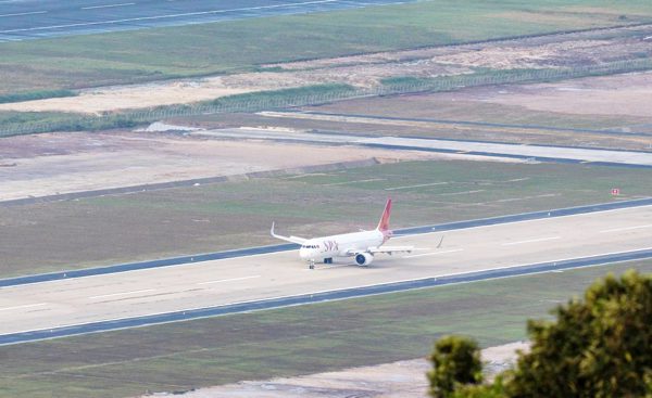 Toàn cảnh đường băng đón chuyến bay đầu tiên, hướng tới APEC 2027