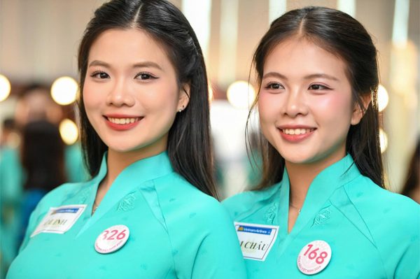 Toàn cảnh ngày đặc biệt các cô gái Hoa hậu Việt Nam ở nơi đào tạo tiếp viên hàng không