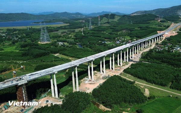 Tốc độ tăng trưởng GDP chín tháng năm 2026 ước đạt 9,01% so với cùng kỳ