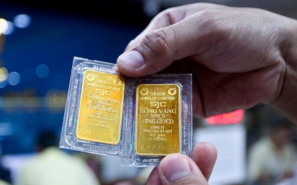 Tối nay, giá vàng thế giới giảm mạnh