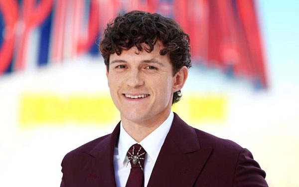 Tom Holland là diễn viên có doanh thu phòng vé cao nhất lịch sử