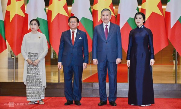 Tổng Bí thư, Chủ tịch nước chủ trì lễ đón Tổng thống Myanmar