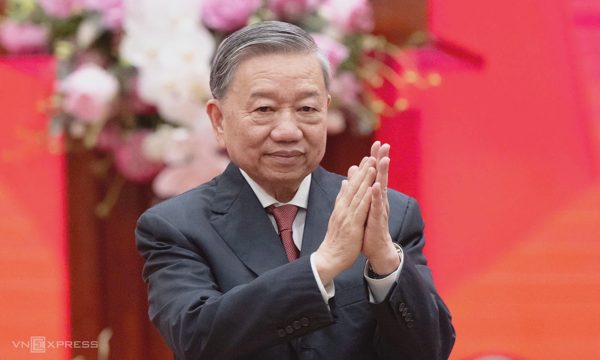 Tổng Bí thư, Chủ tịch nước: Khắc phục tâm lý chạy theo điểm số và thi cử nặng nề
