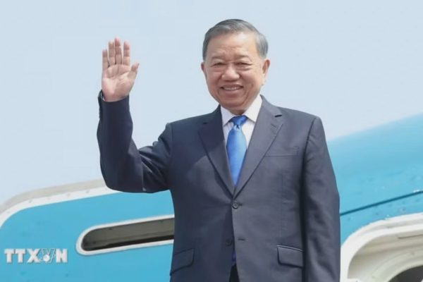 Tổng Bí thư, Chủ tịch nước lên đường công du Mỹ, Canada
