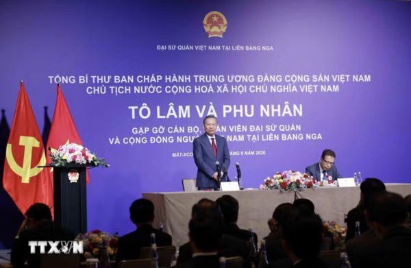 Tổng Bí thư, Chủ tịch nước mong trí thức Việt tại Nga thúc đẩy kết nối KHCN