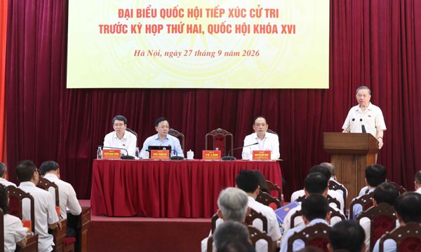 Tổng Bí thư, Chủ tịch nước: Tận dụng đất xây nhà để bán, trường học ai lo?