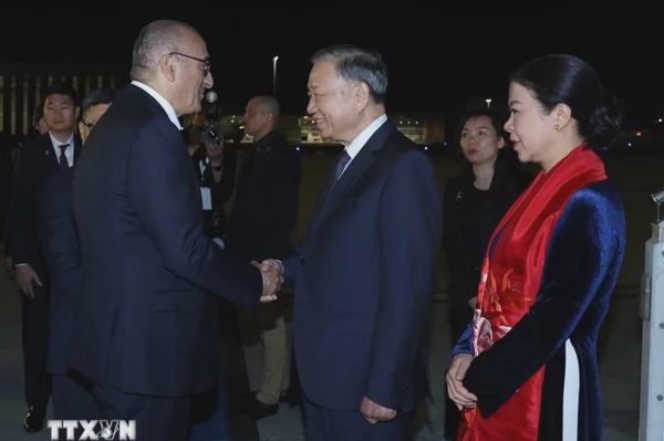 Tổng Bí thư, Chủ tịch nước Tô Lâm bắt đầu thăm chính thức Cộng hòa Pháp