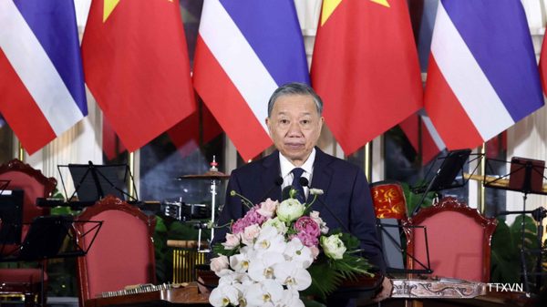 Tổng Bí thư, Chủ tịch nước Tô Lâm chủ trì chiêu đãi Nhà vua Vương quốc Thái Lan và Hoàng hậu