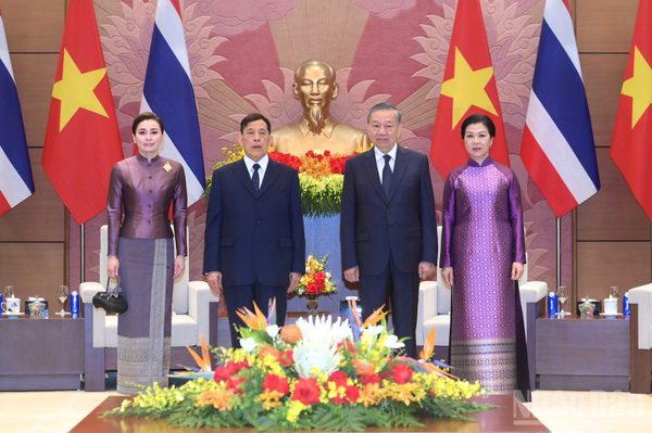 Tổng Bí thư, Chủ tịch nước Tô Lâm chủ trì Lễ đón chính thức Nhà vua Vương quốc Thái Lan và Hoàng hậu