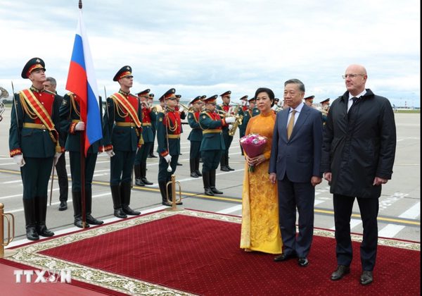 Tổng Bí thư, Chủ tịch nước Tô Lâm cùng Phu nhân bắt đầu thăm cấp Nhà nước Liên bang Nga